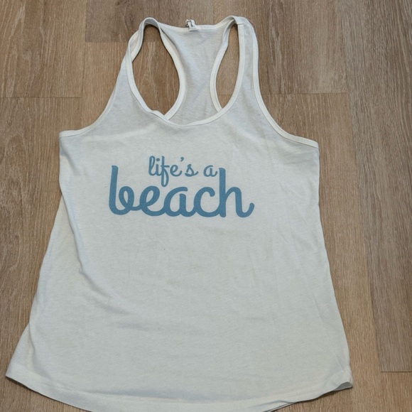 Tops - Adorable Beach Tank Top with Blue Print